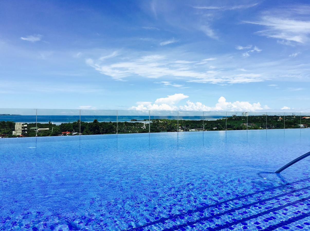 Mactan Newtown Cebu Affordable Suite! Мактан Екстериор снимка